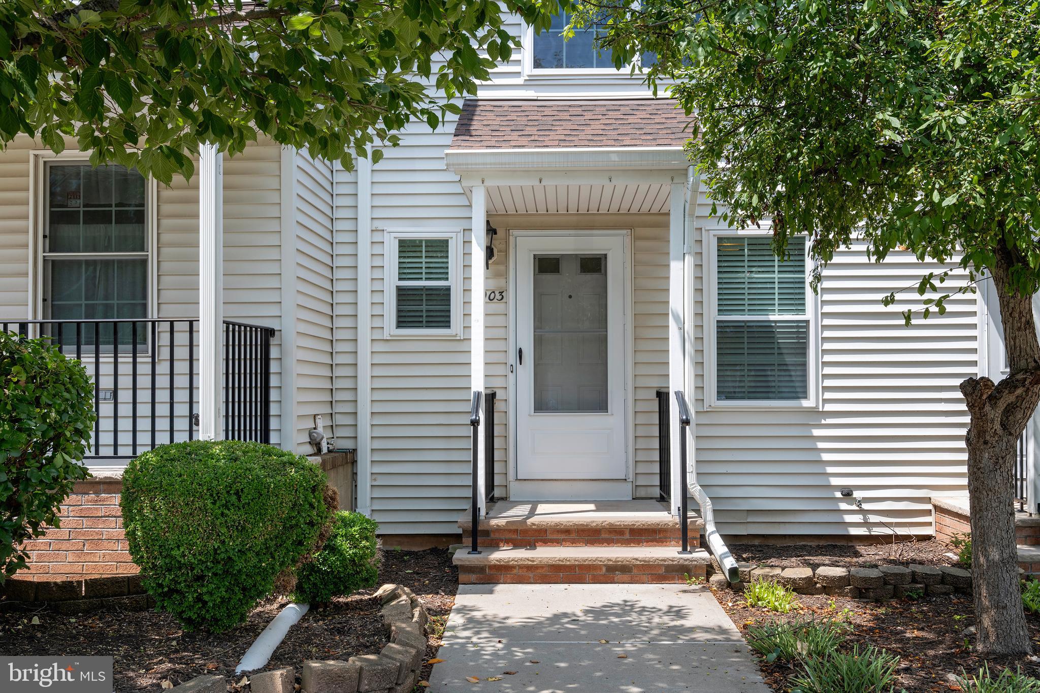 903 WETHERBURN COURT