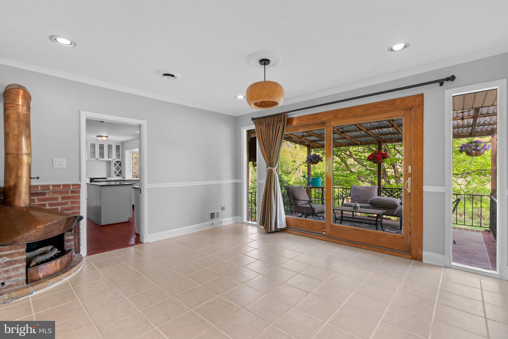 DUNLOGGIN - Residential