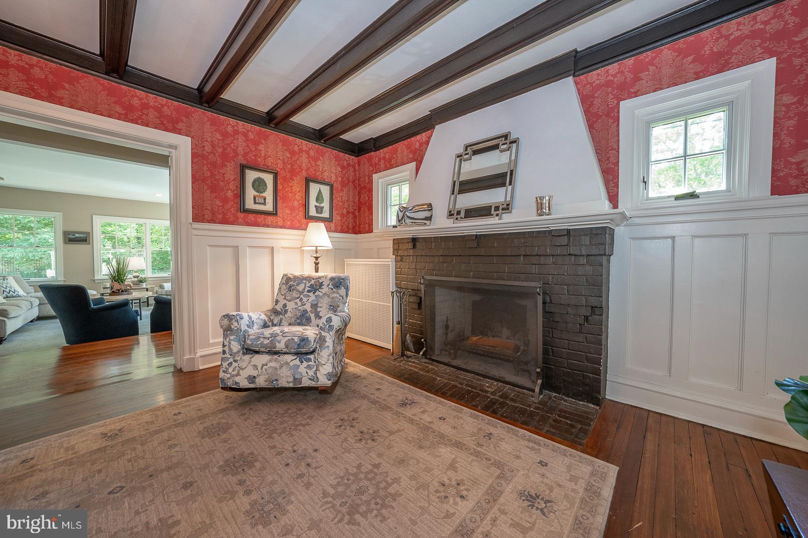 SOUTH WAYNE - Residential