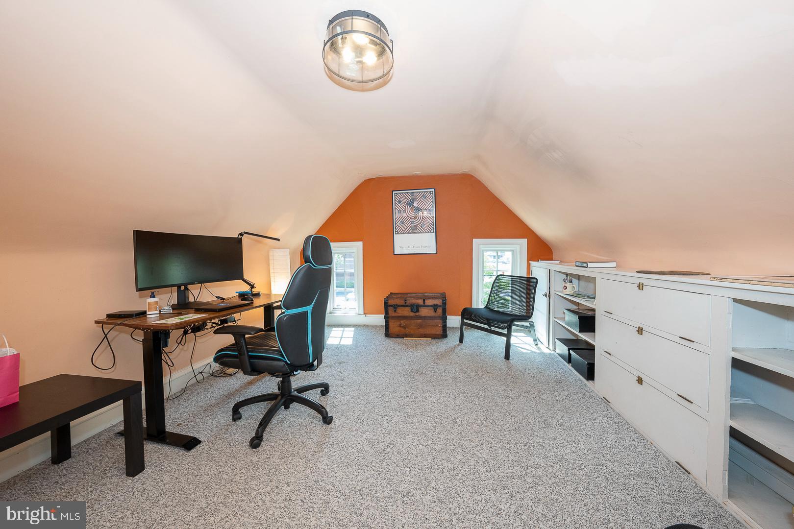 SOUTH WAYNE - Residential