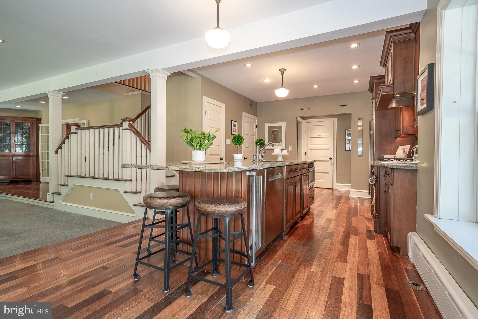 SOUTH WAYNE - Residential