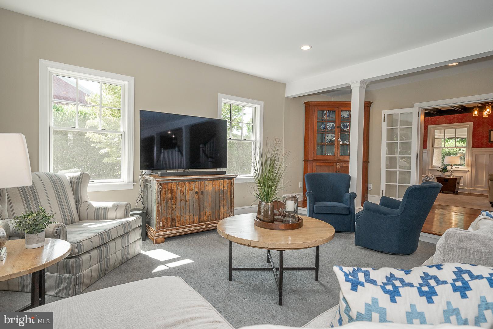 SOUTH WAYNE - Residential