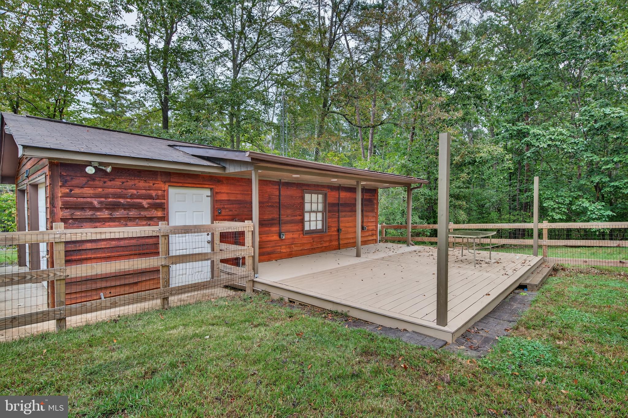 PINE HARBOUR - Residential