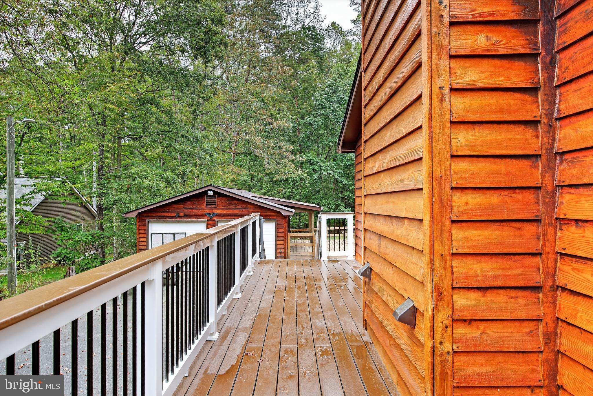 PINE HARBOUR - Residential