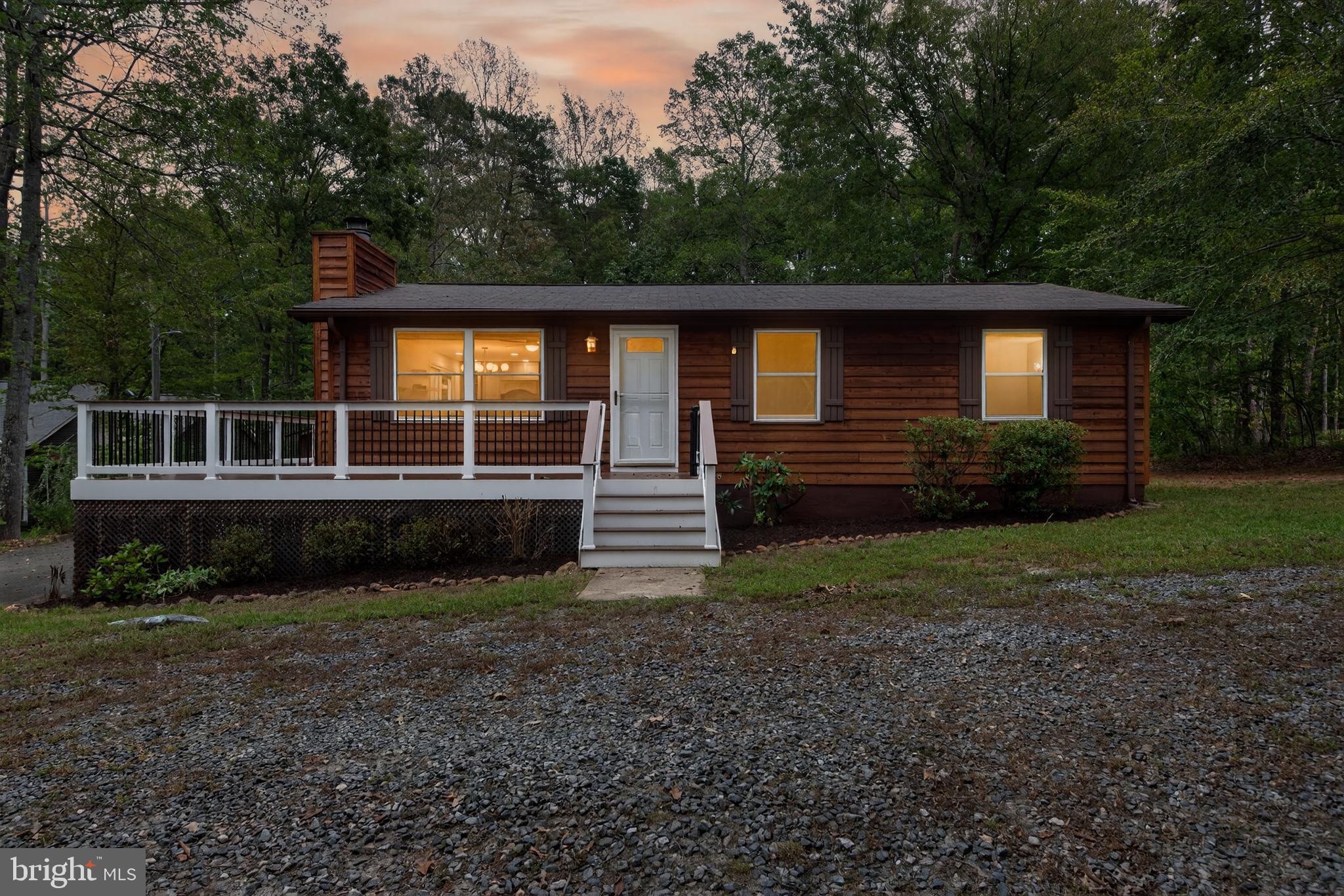 PINE HARBOUR - Residential