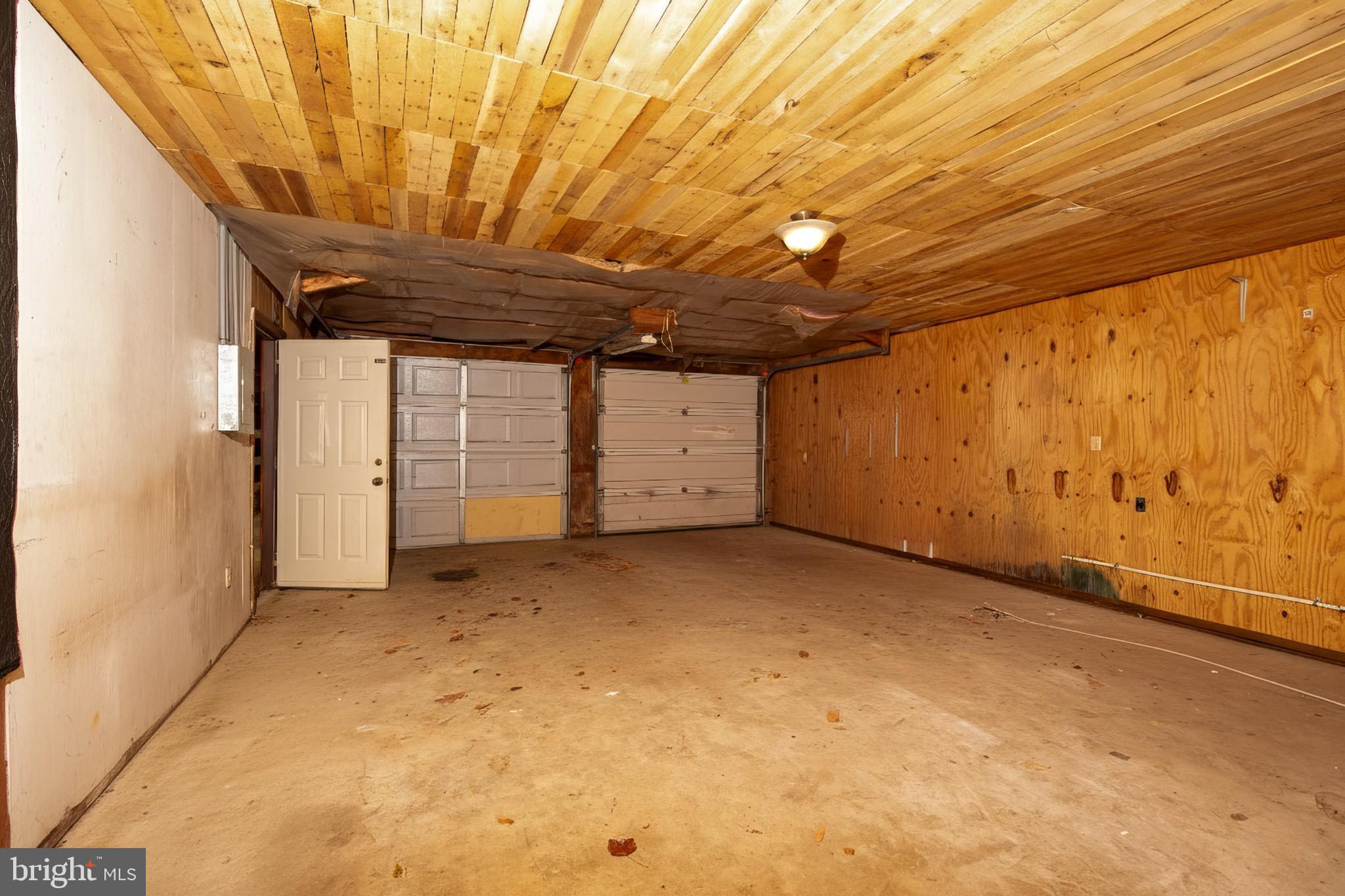 PINE HARBOUR - Residential