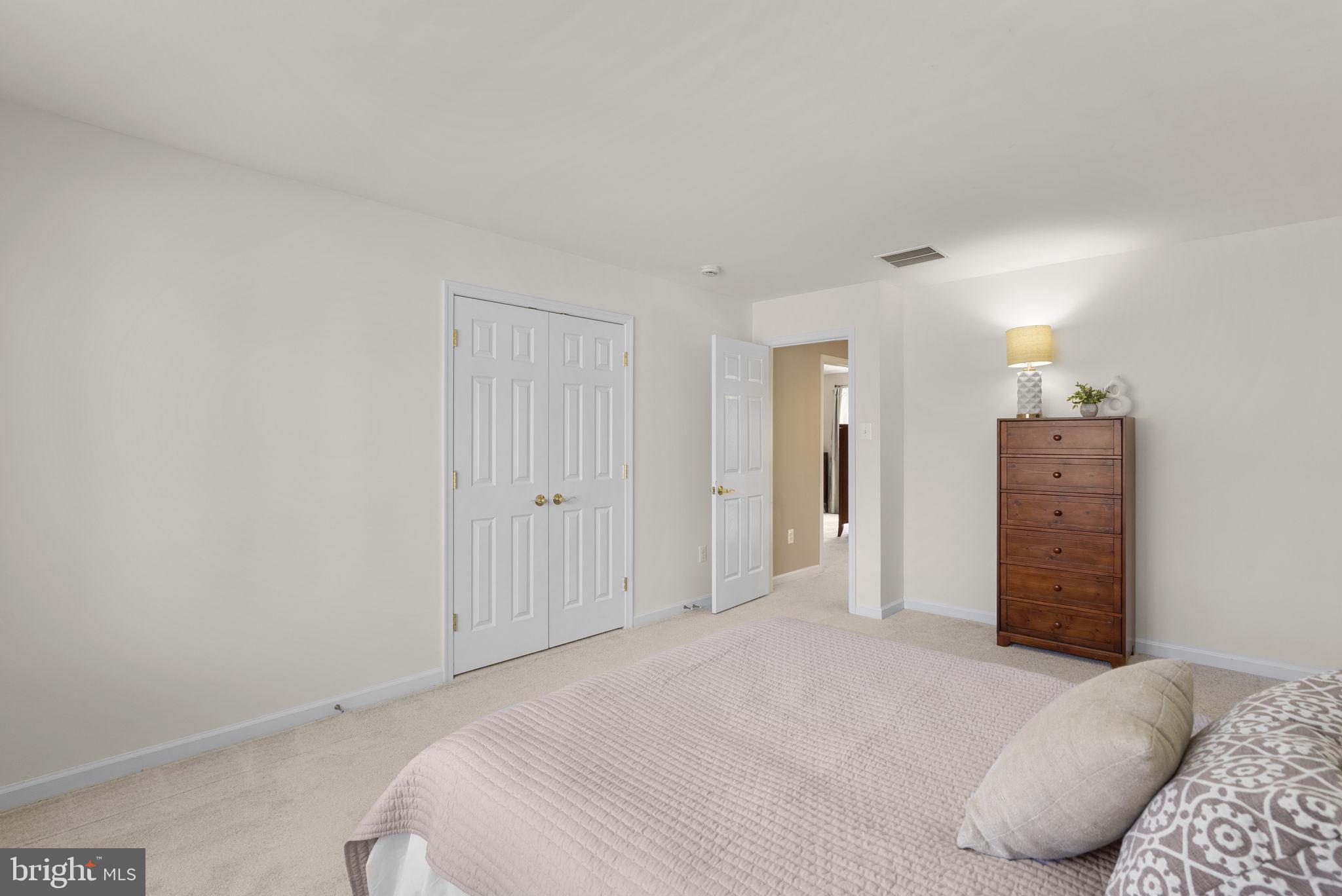 WINDSOR HILLS - Residential