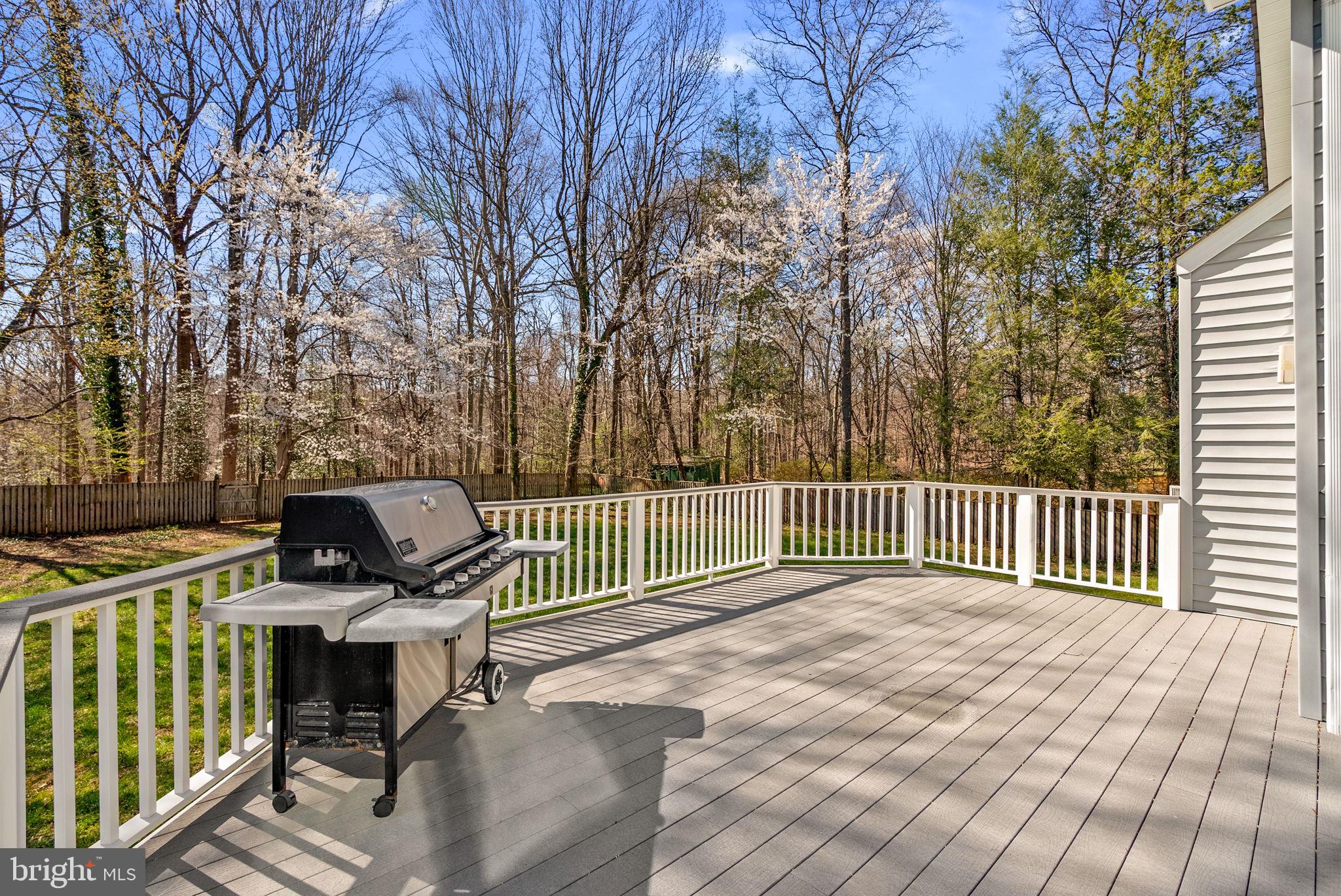 WINDSOR HILLS - Residential