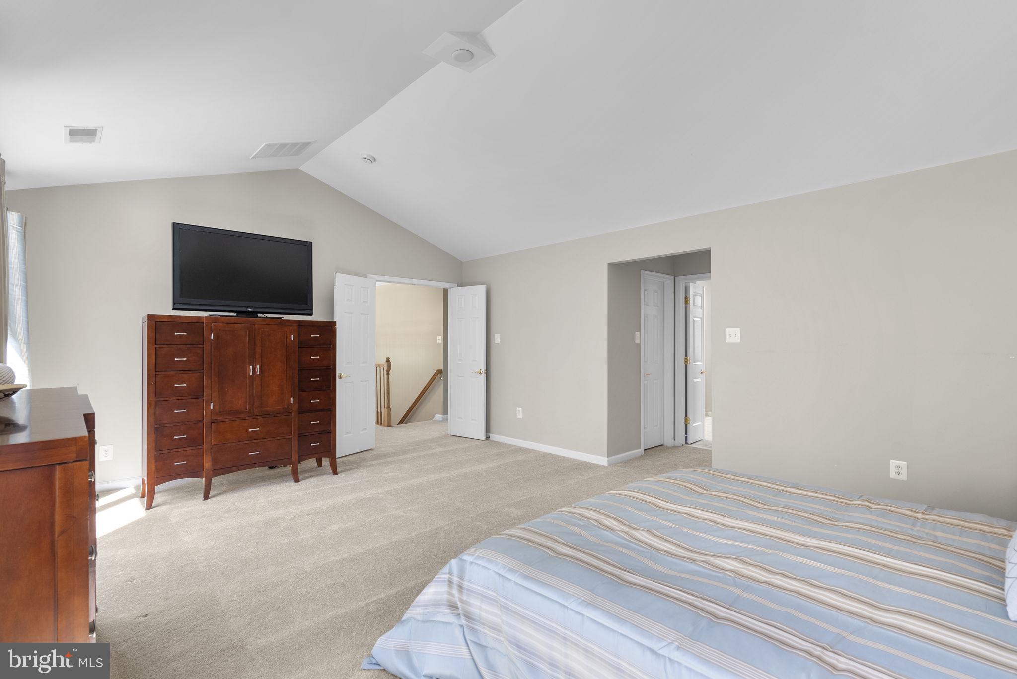 WINDSOR HILLS - Residential