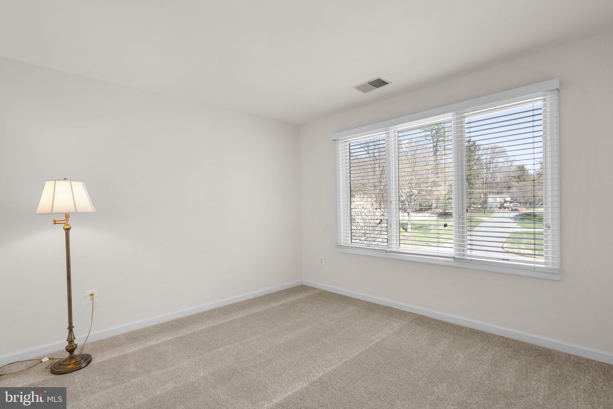 WINDSOR HILLS - Residential