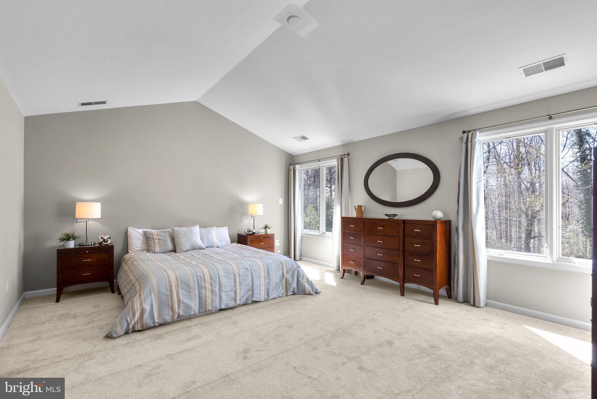 WINDSOR HILLS - Residential