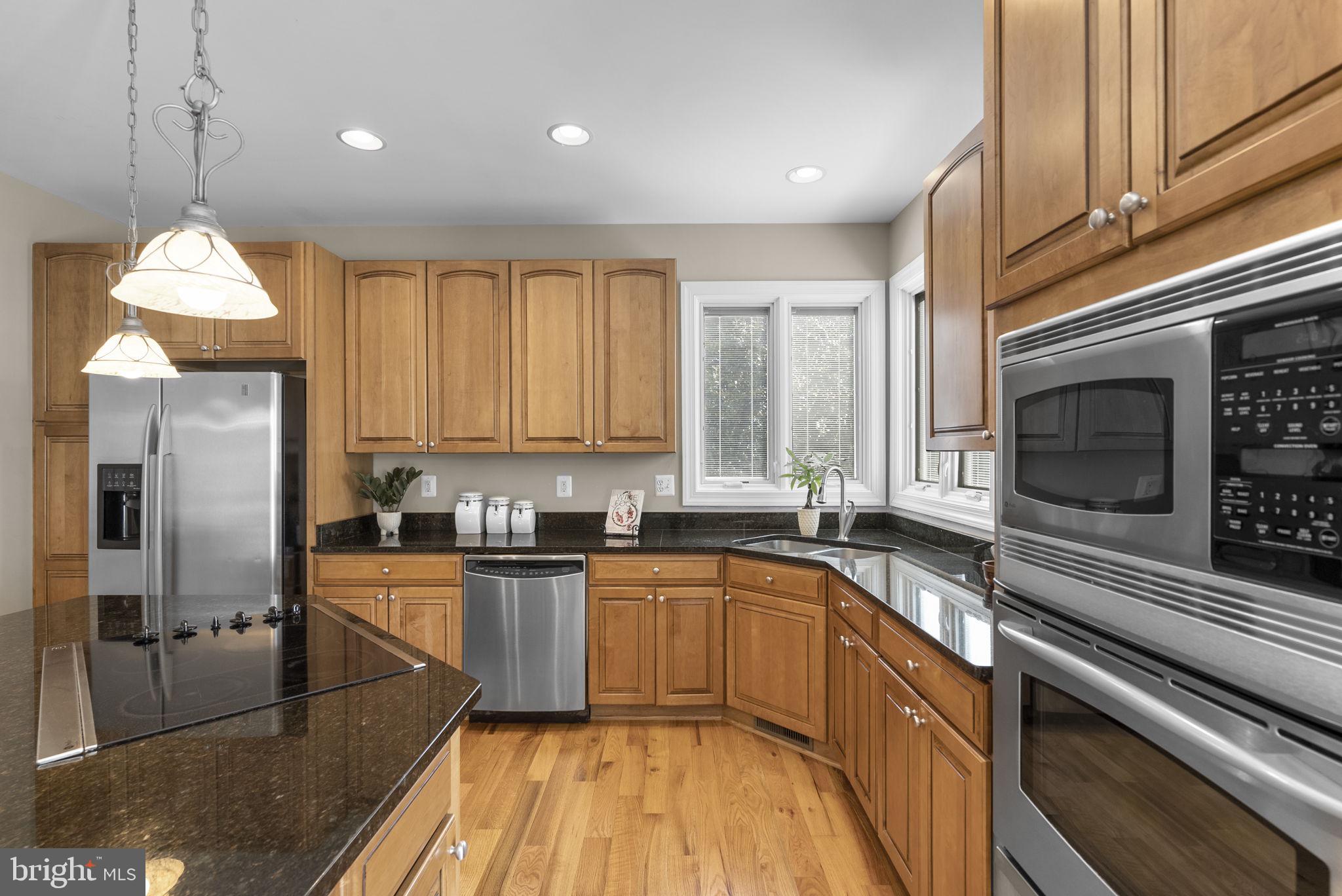 WINDSOR HILLS - Residential