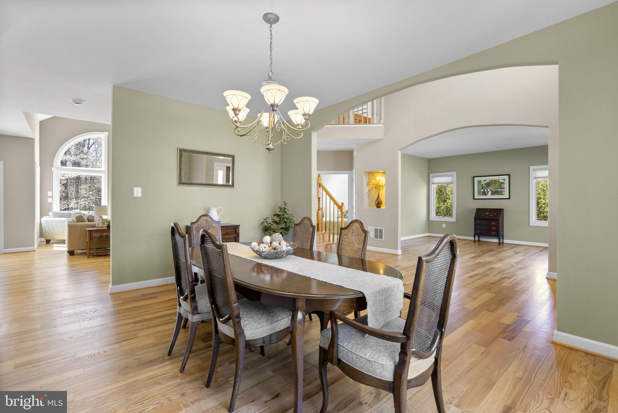 WINDSOR HILLS - Residential