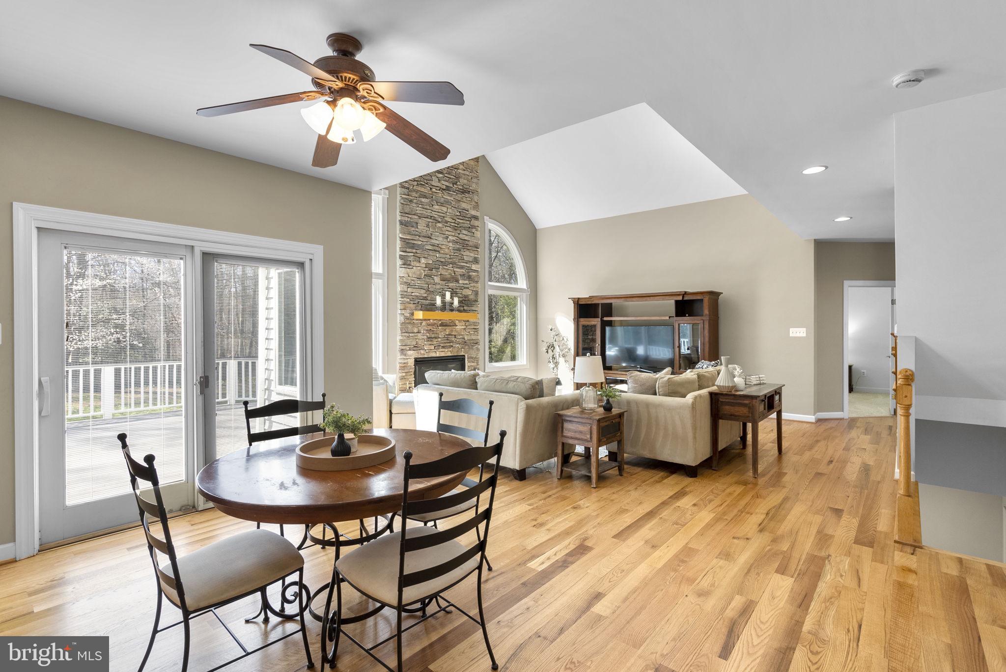 WINDSOR HILLS - Residential