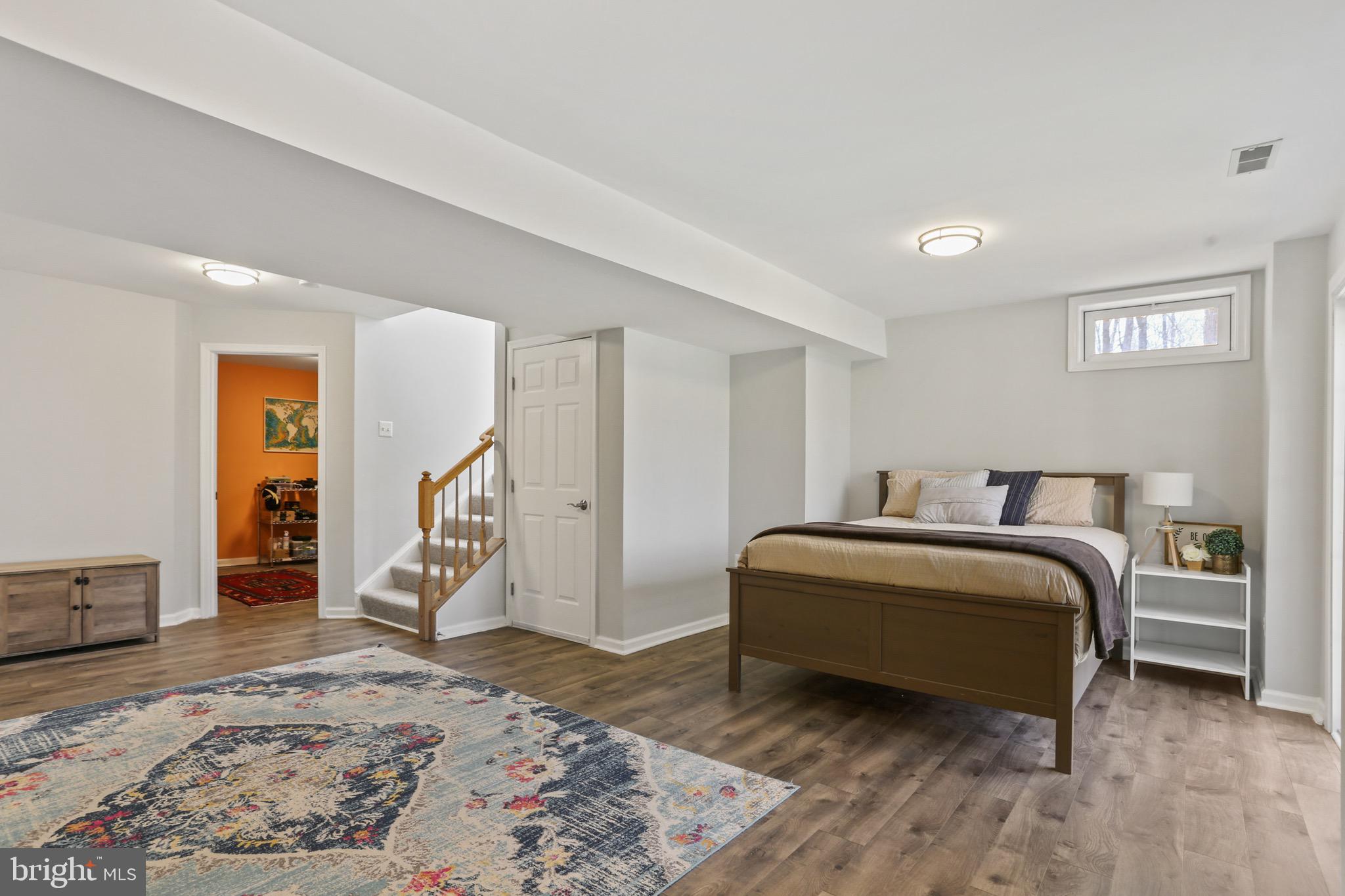 SUMNERS HOLLOW - Residential