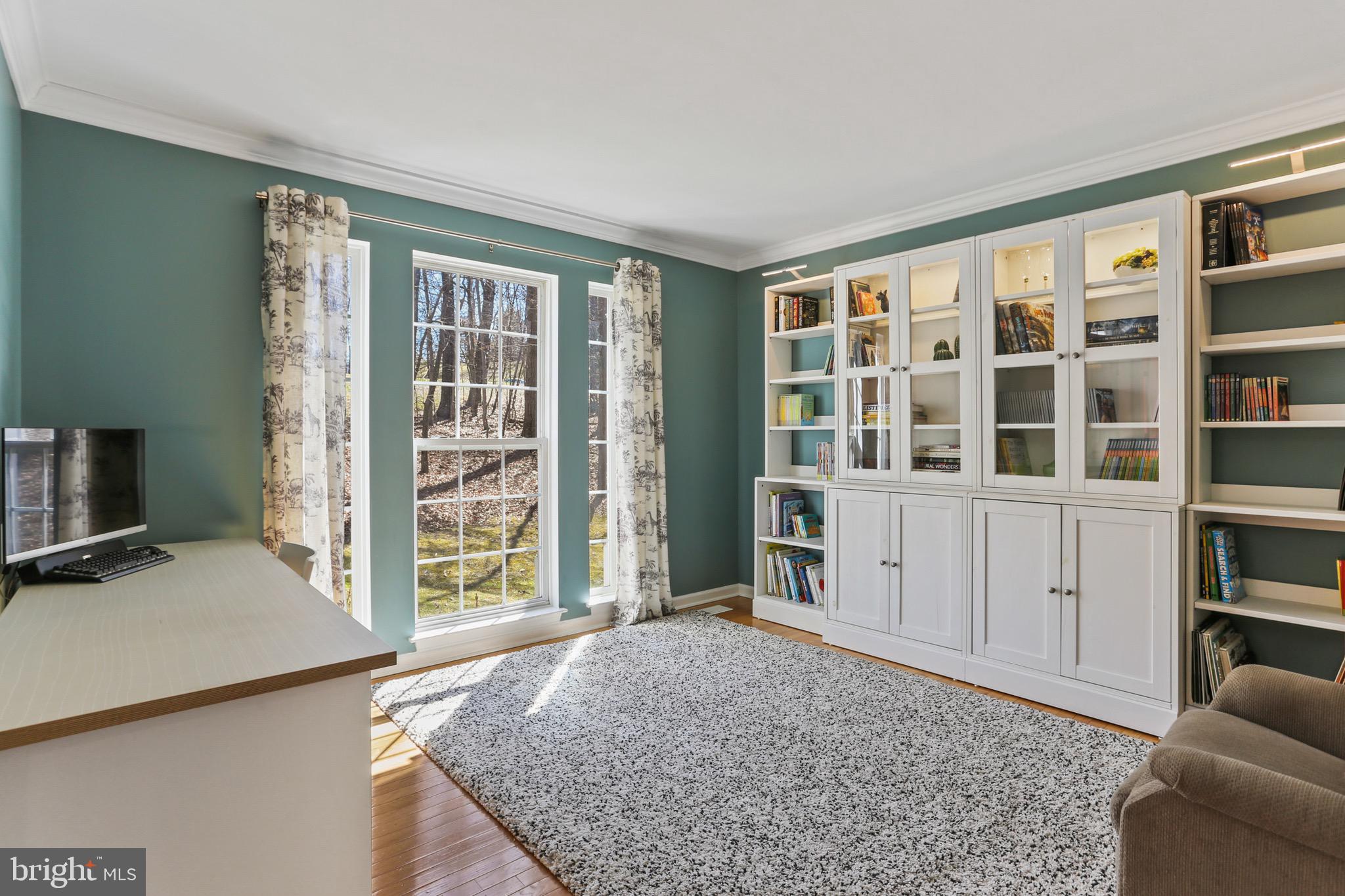 SUMNERS HOLLOW - Residential