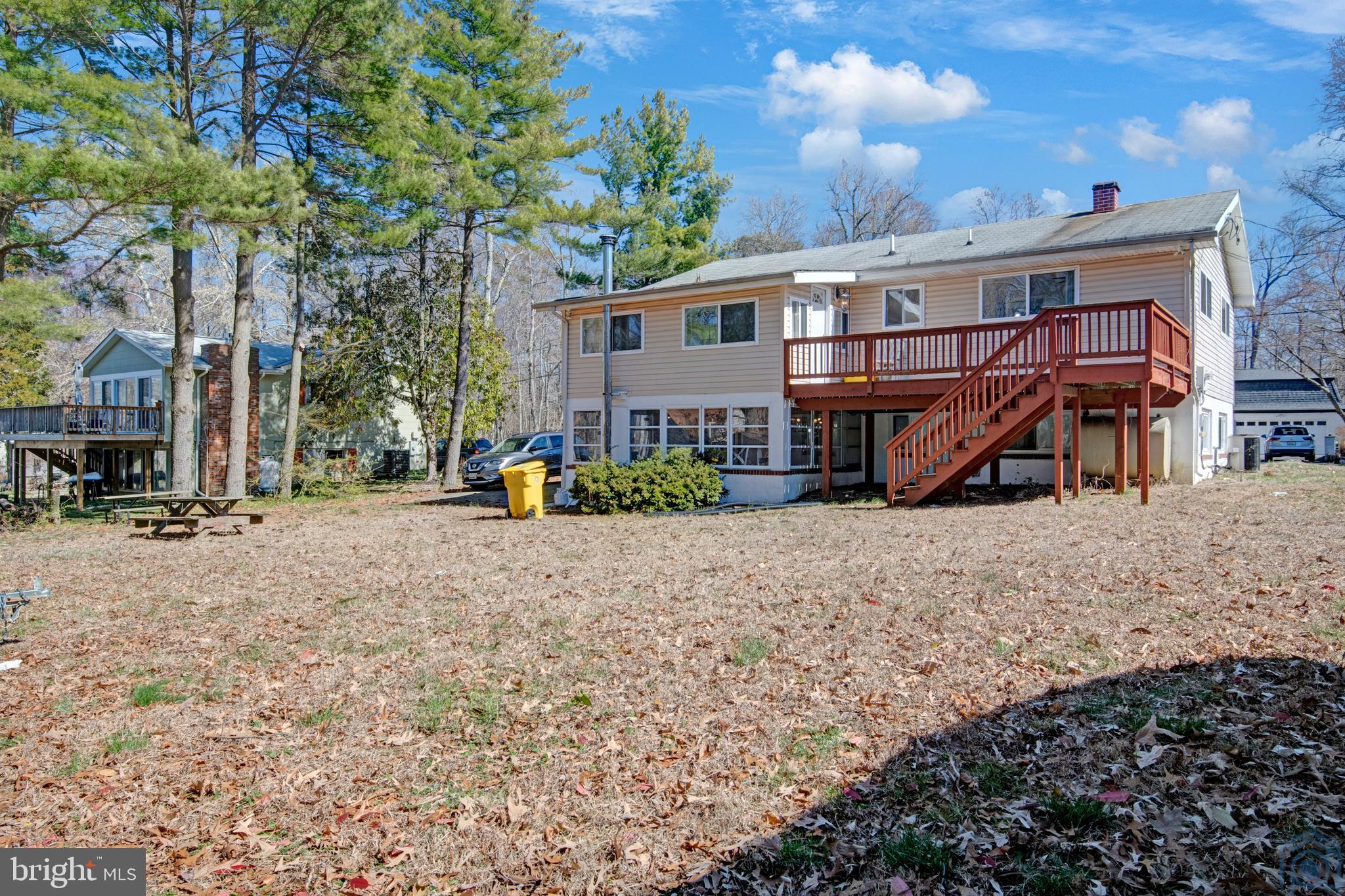 ARUNDEL ON THE BAY - Residential Lease