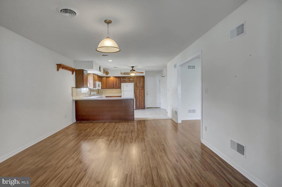 MILL CREEK ACRES - Residential