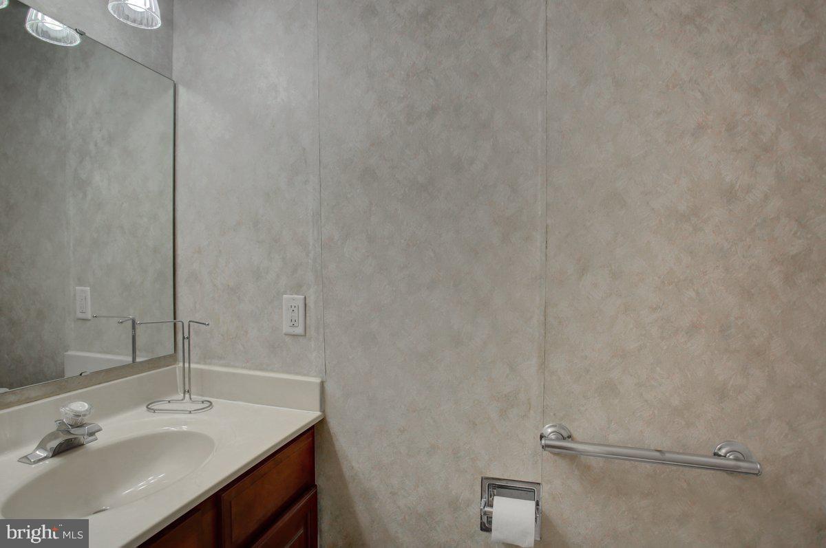 MILL CREEK ACRES - Residential