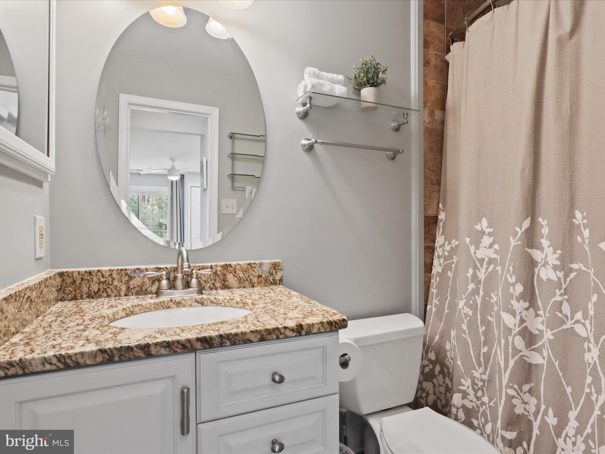 BRISTOL HOUSE - Residential