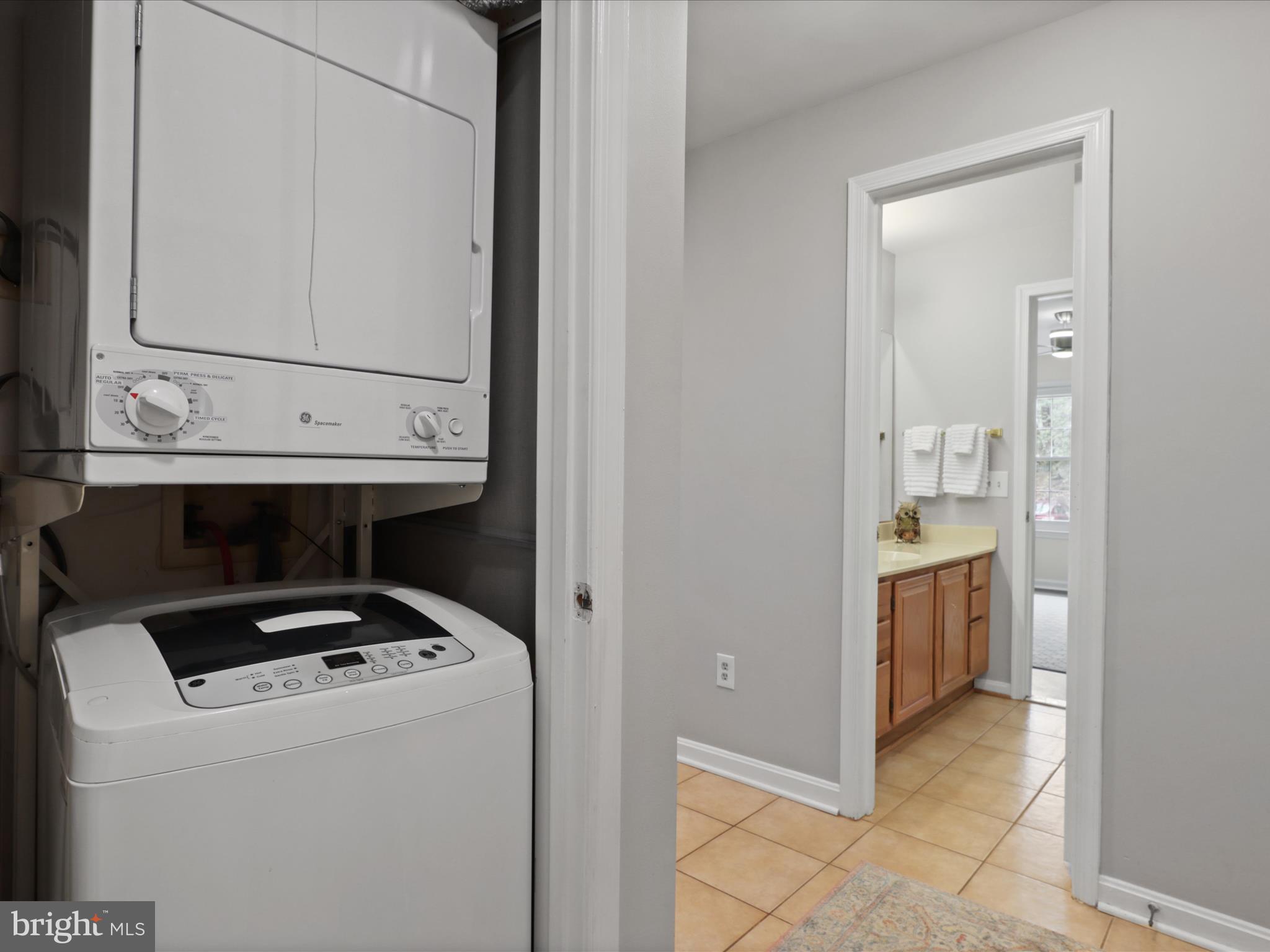 BRISTOL HOUSE - Residential