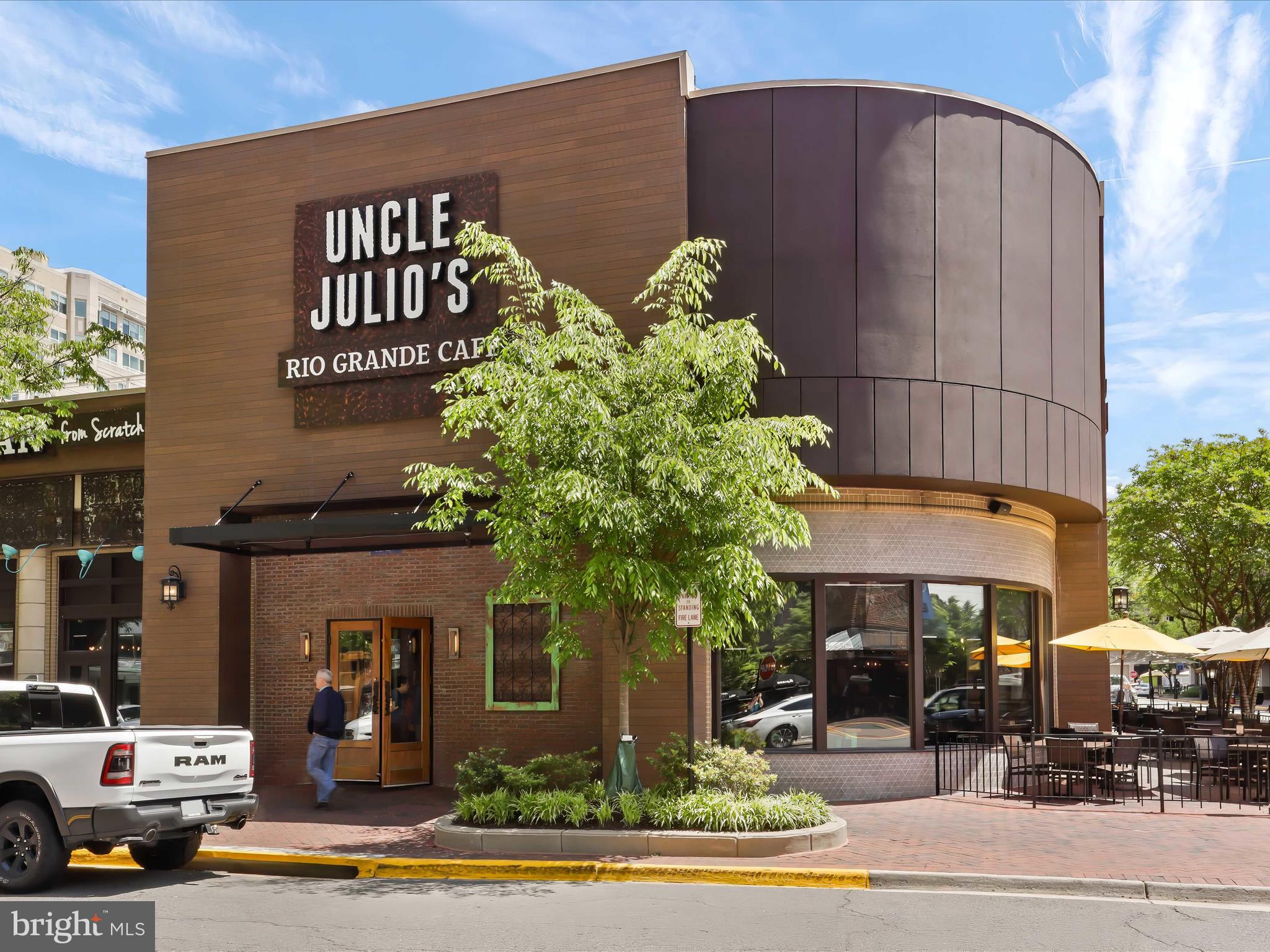 BRISTOL HOUSE - Residential