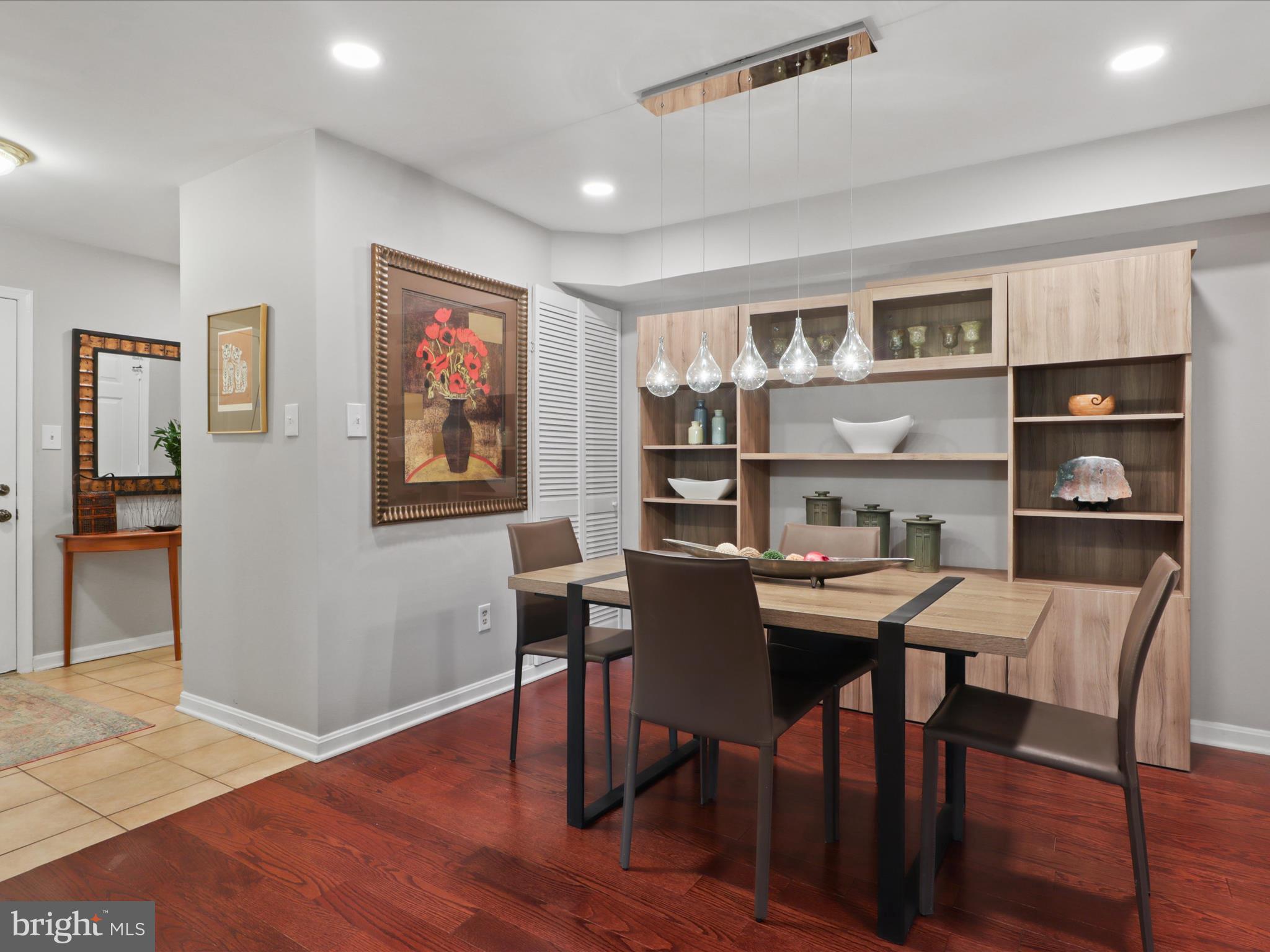 BRISTOL HOUSE - Residential