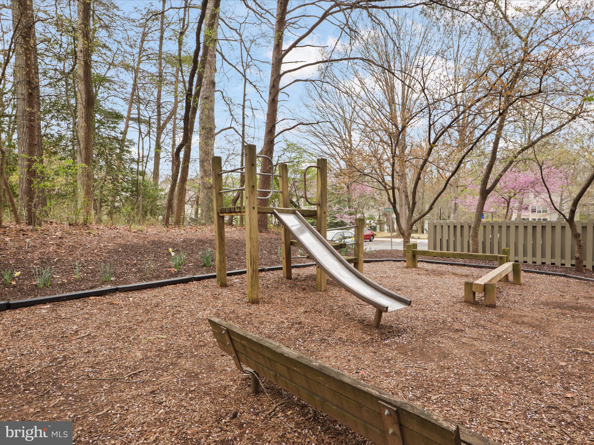 BRISTOL HOUSE - Residential