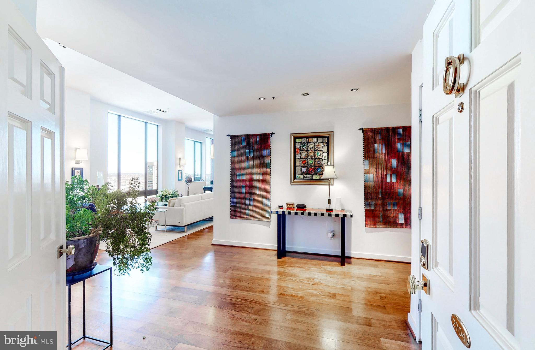 INNER HARBOR - Residential