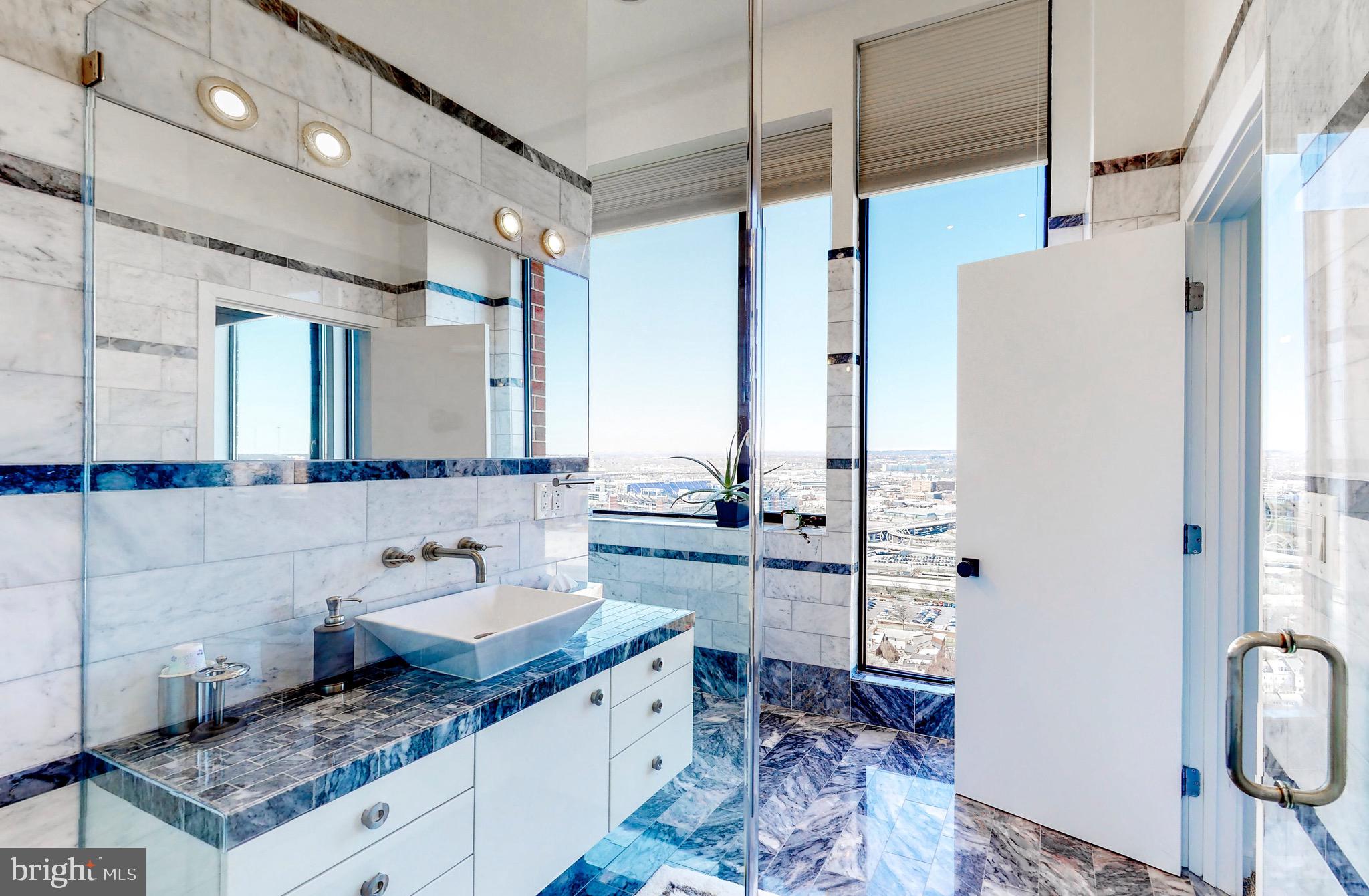 INNER HARBOR - Residential