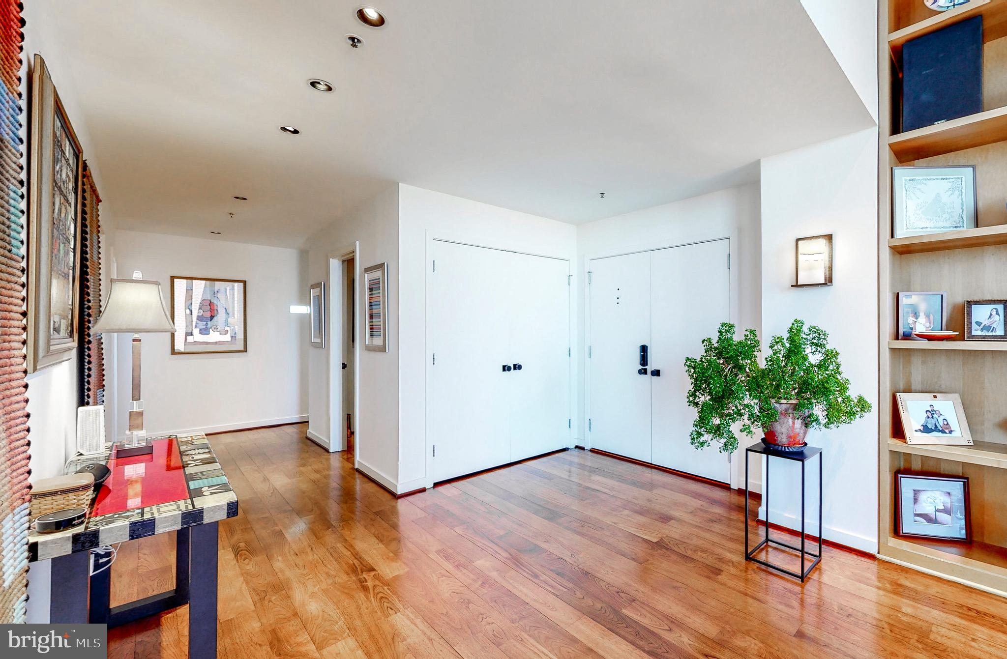 INNER HARBOR - Residential