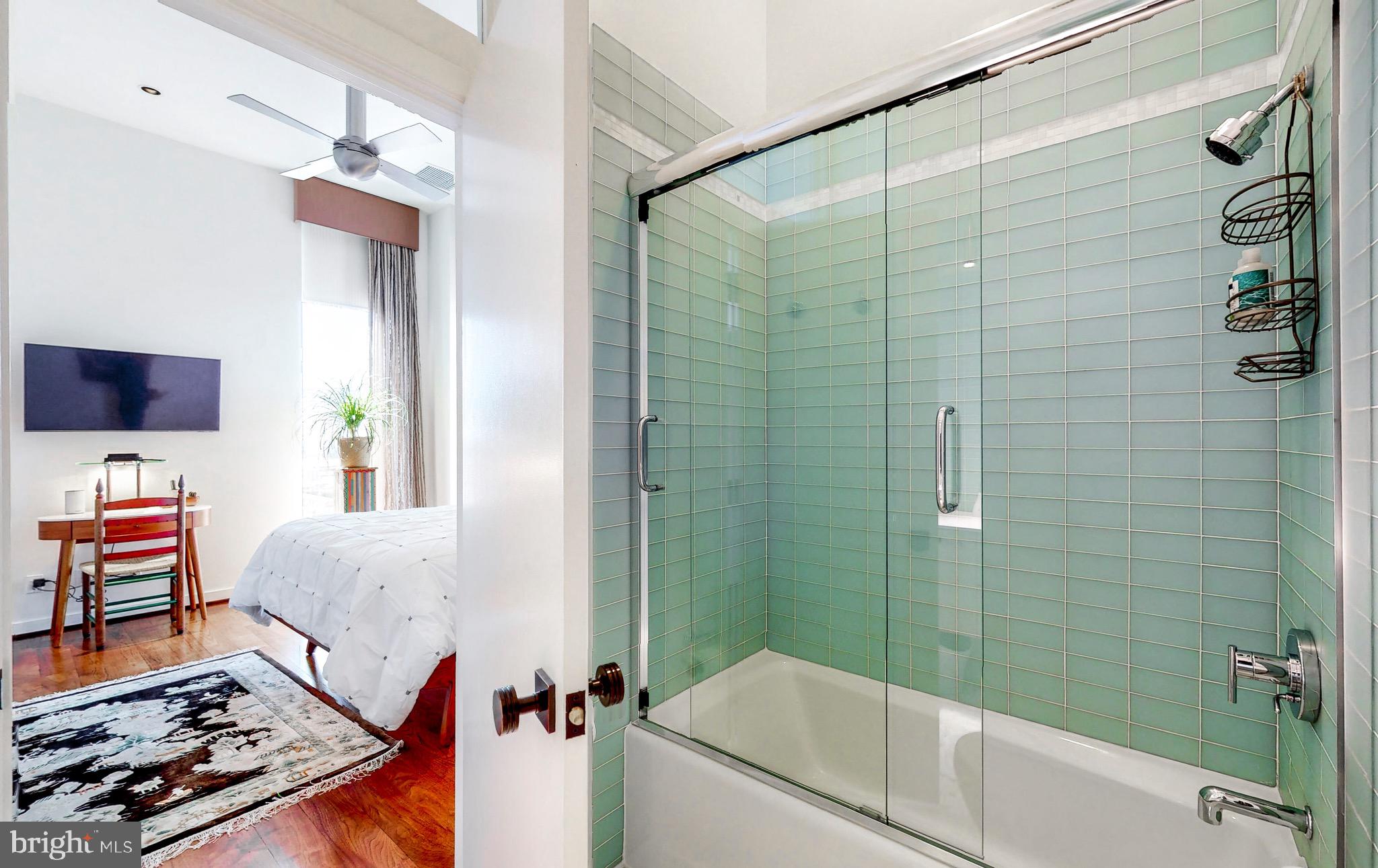 INNER HARBOR - Residential