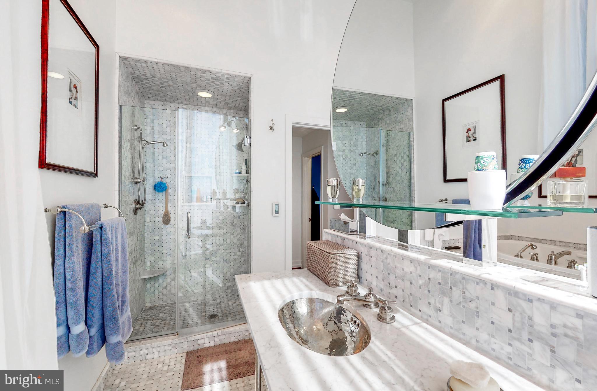 INNER HARBOR - Residential