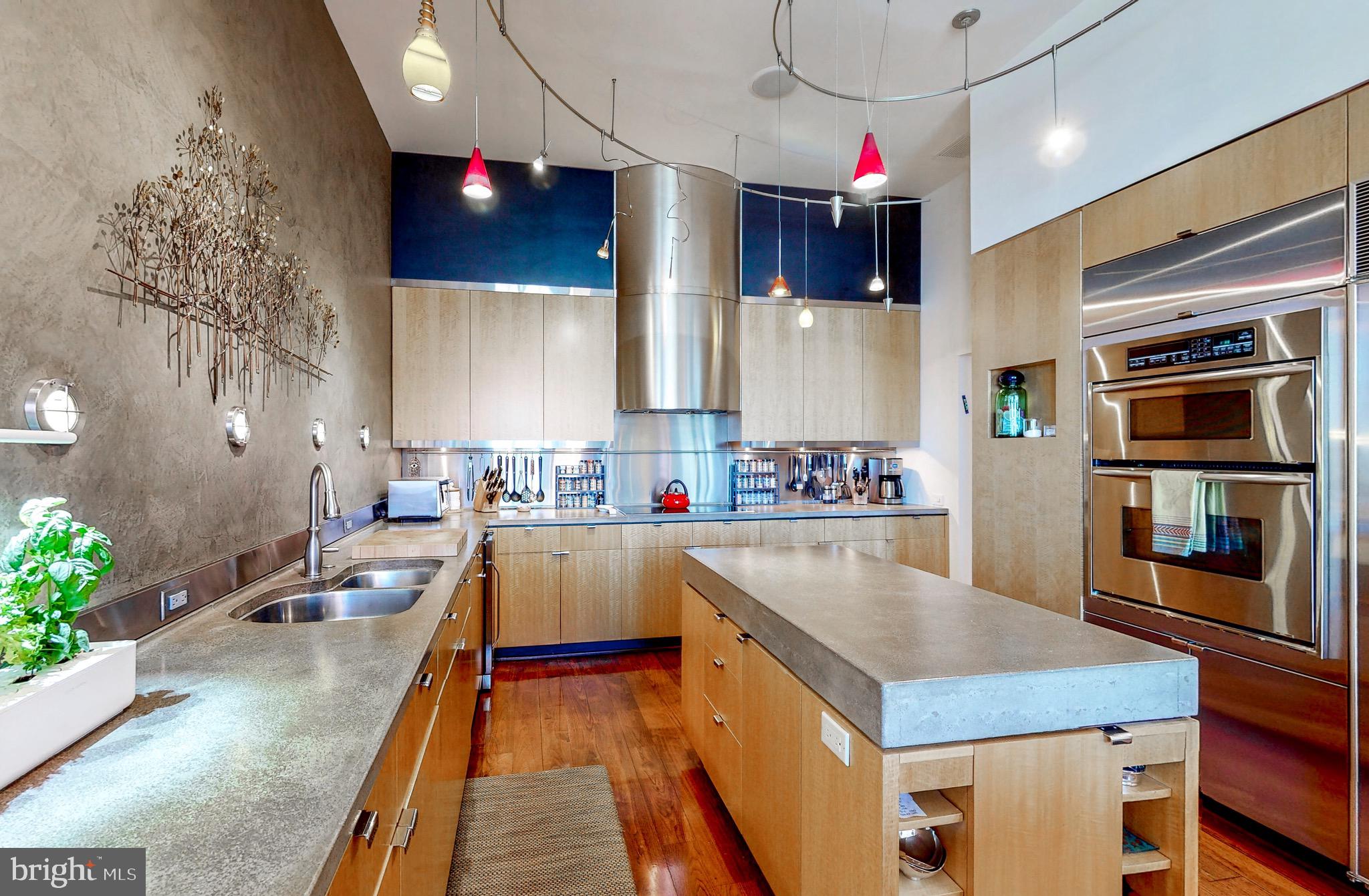 INNER HARBOR - Residential