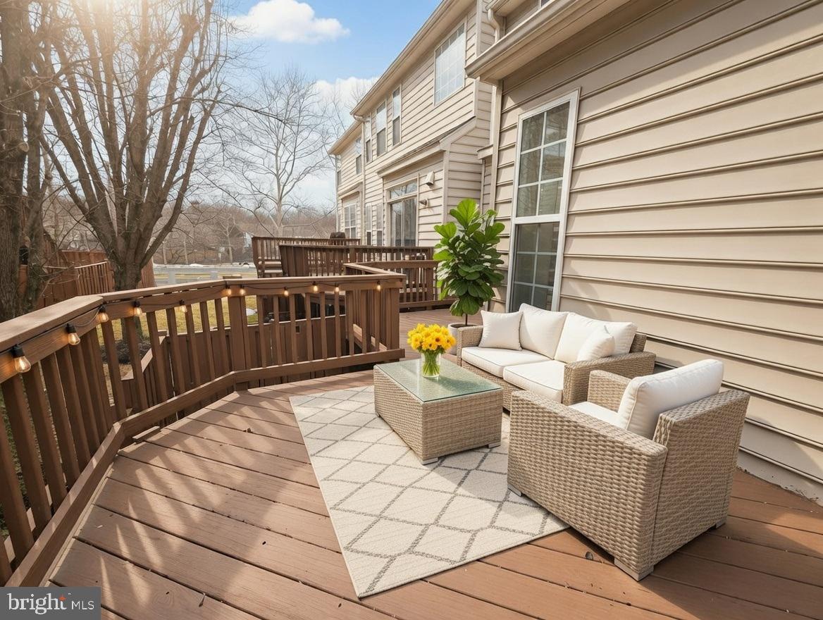 RANDOM HILLS - Residential Lease