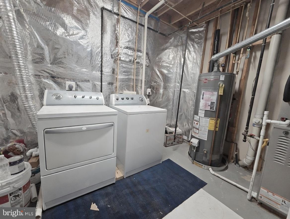 RANDOM HILLS - Residential Lease