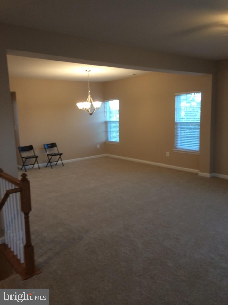 MORLEY CORNER - Residential Lease