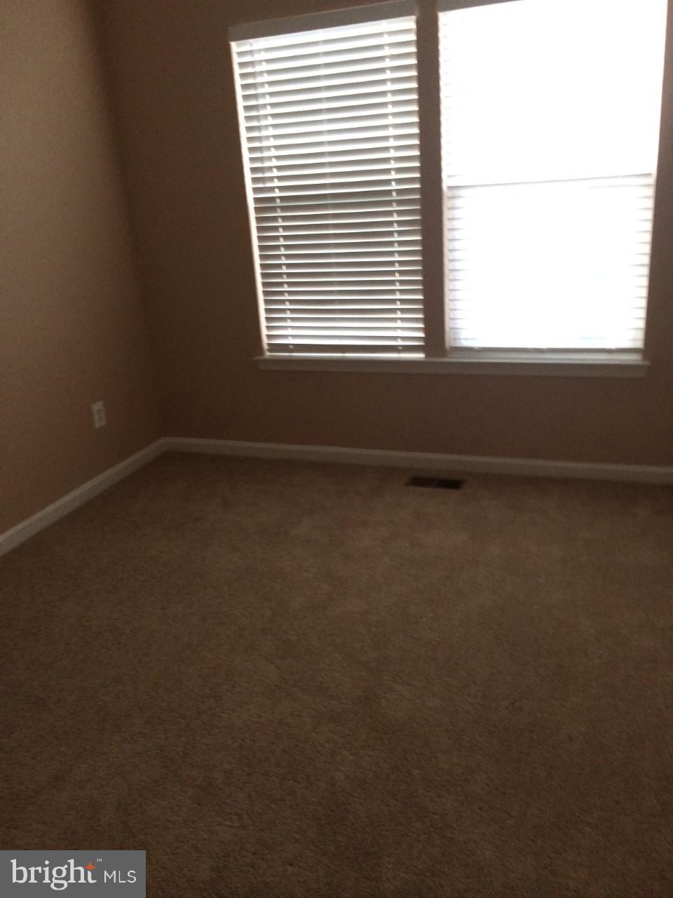 MORLEY CORNER - Residential Lease