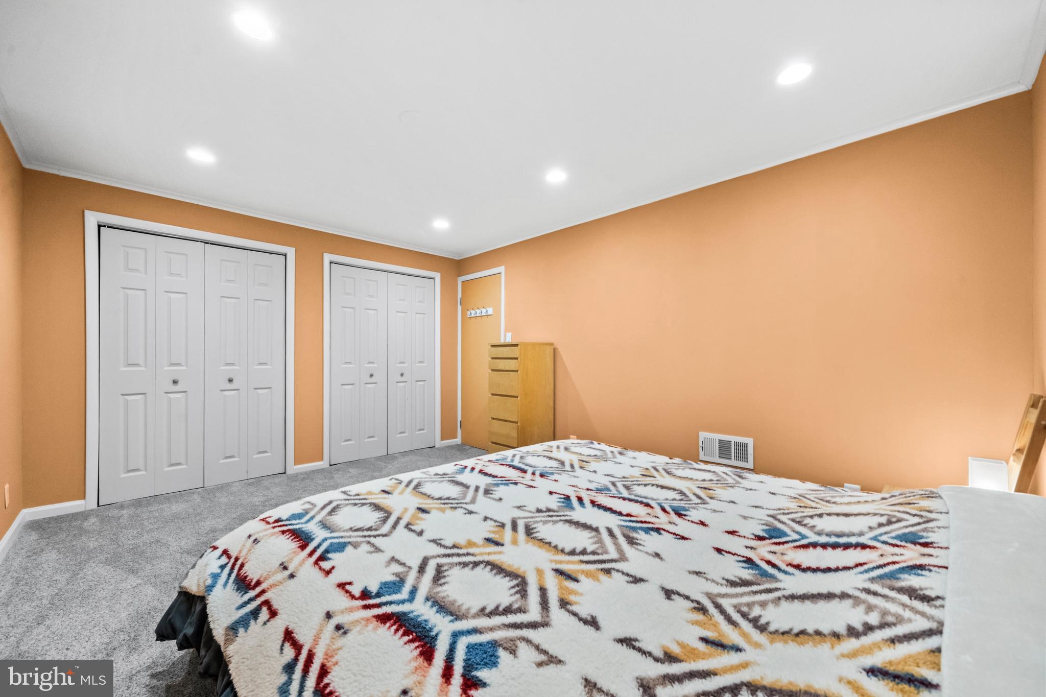 VARSITY PARK - Residential