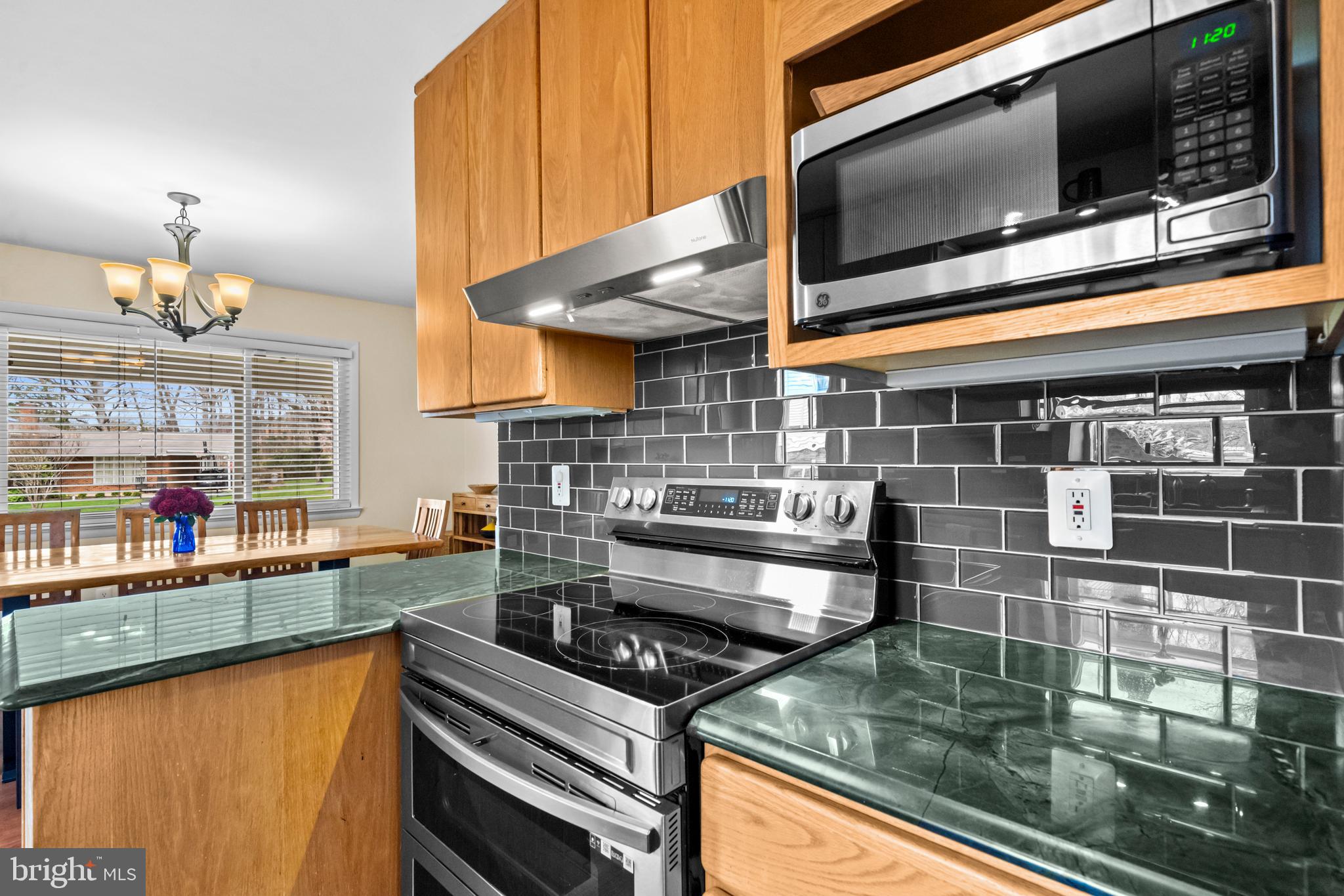 VARSITY PARK - Residential