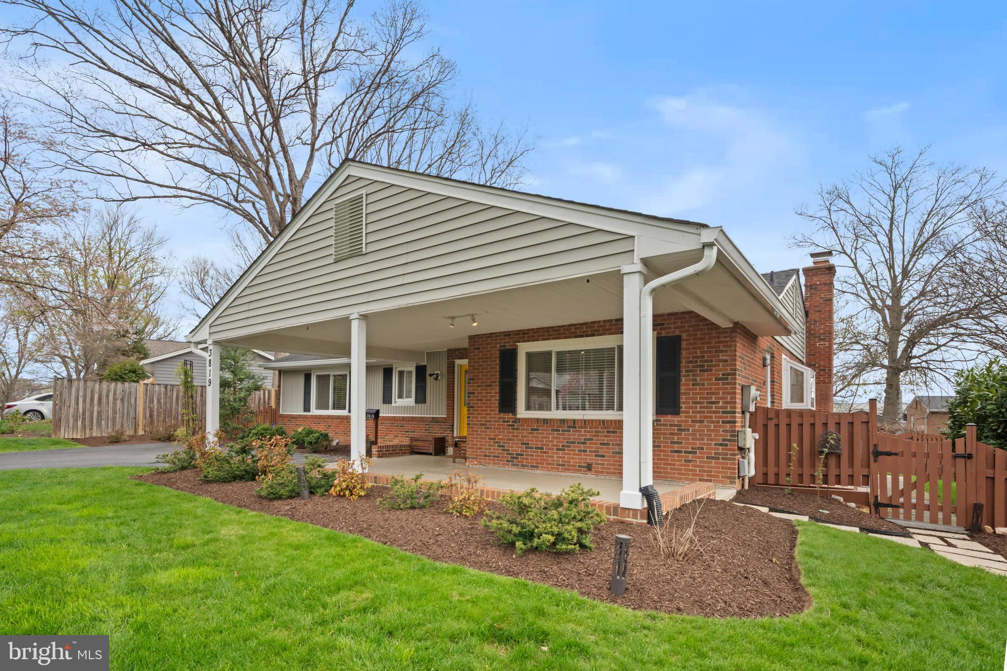 VARSITY PARK - Residential