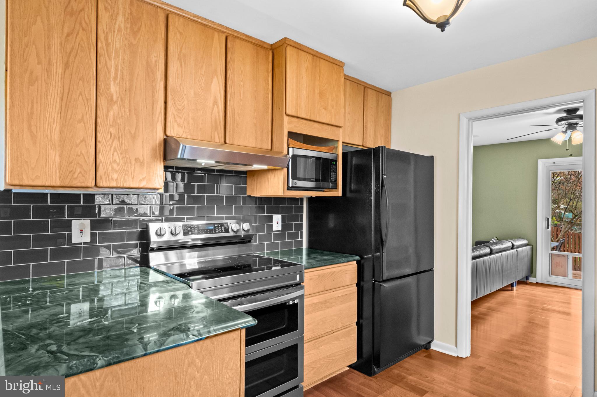 VARSITY PARK - Residential