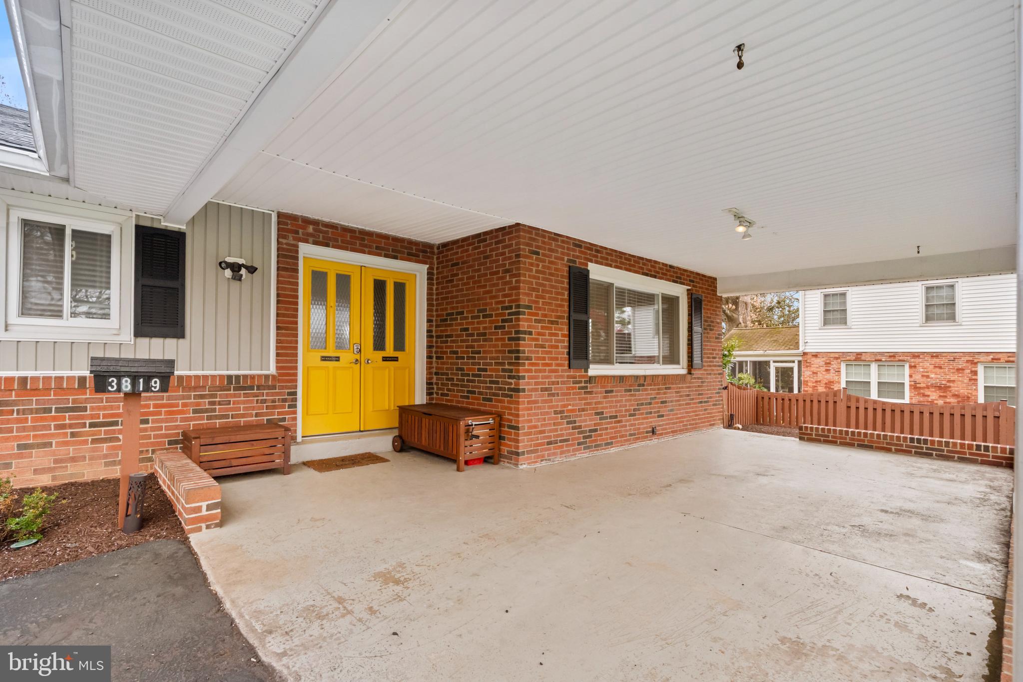 VARSITY PARK - Residential