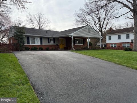 3819 SHELLEY LANE ANNANDALE VA 22003