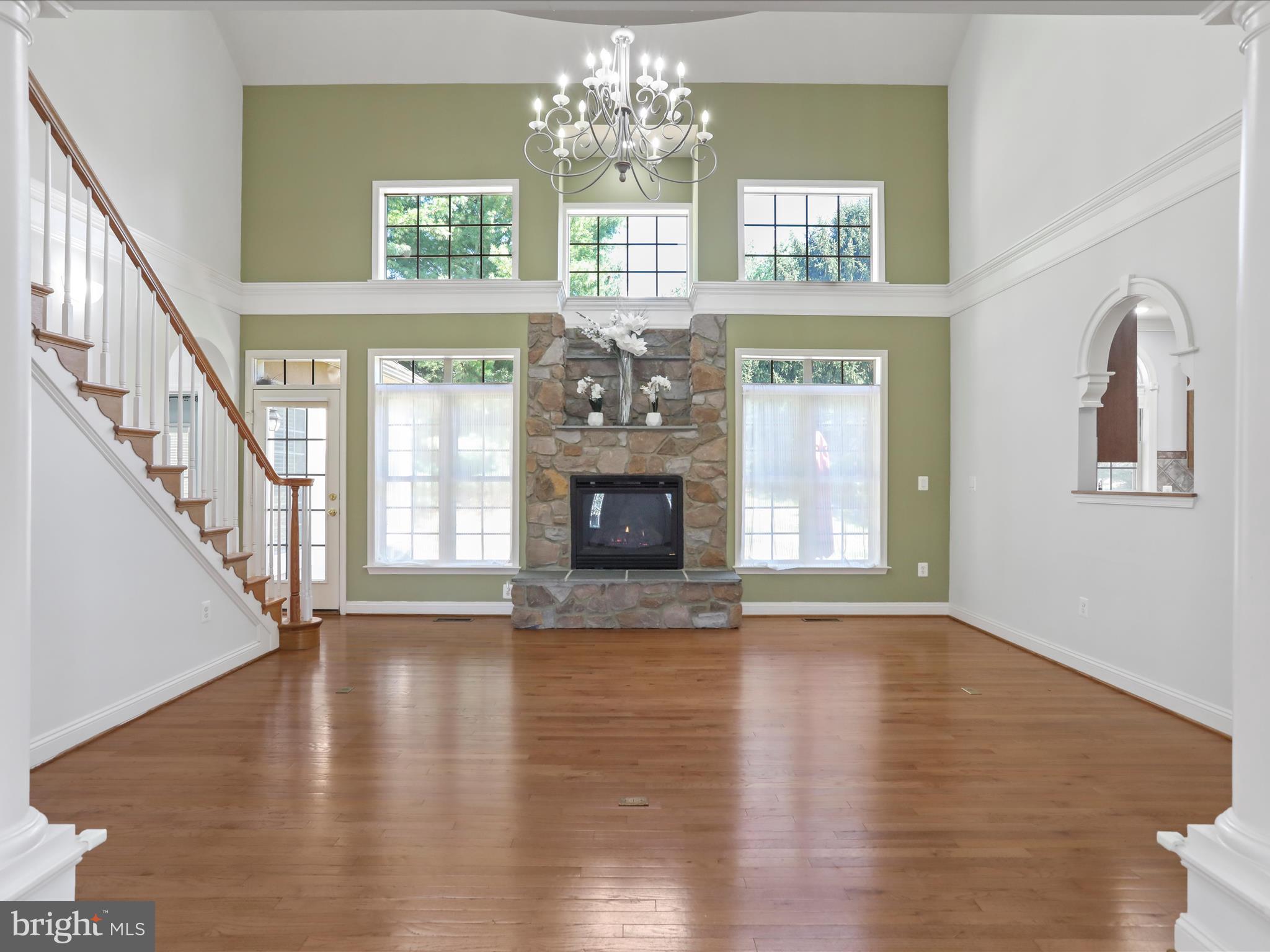15 LAUREL HILL COURT
