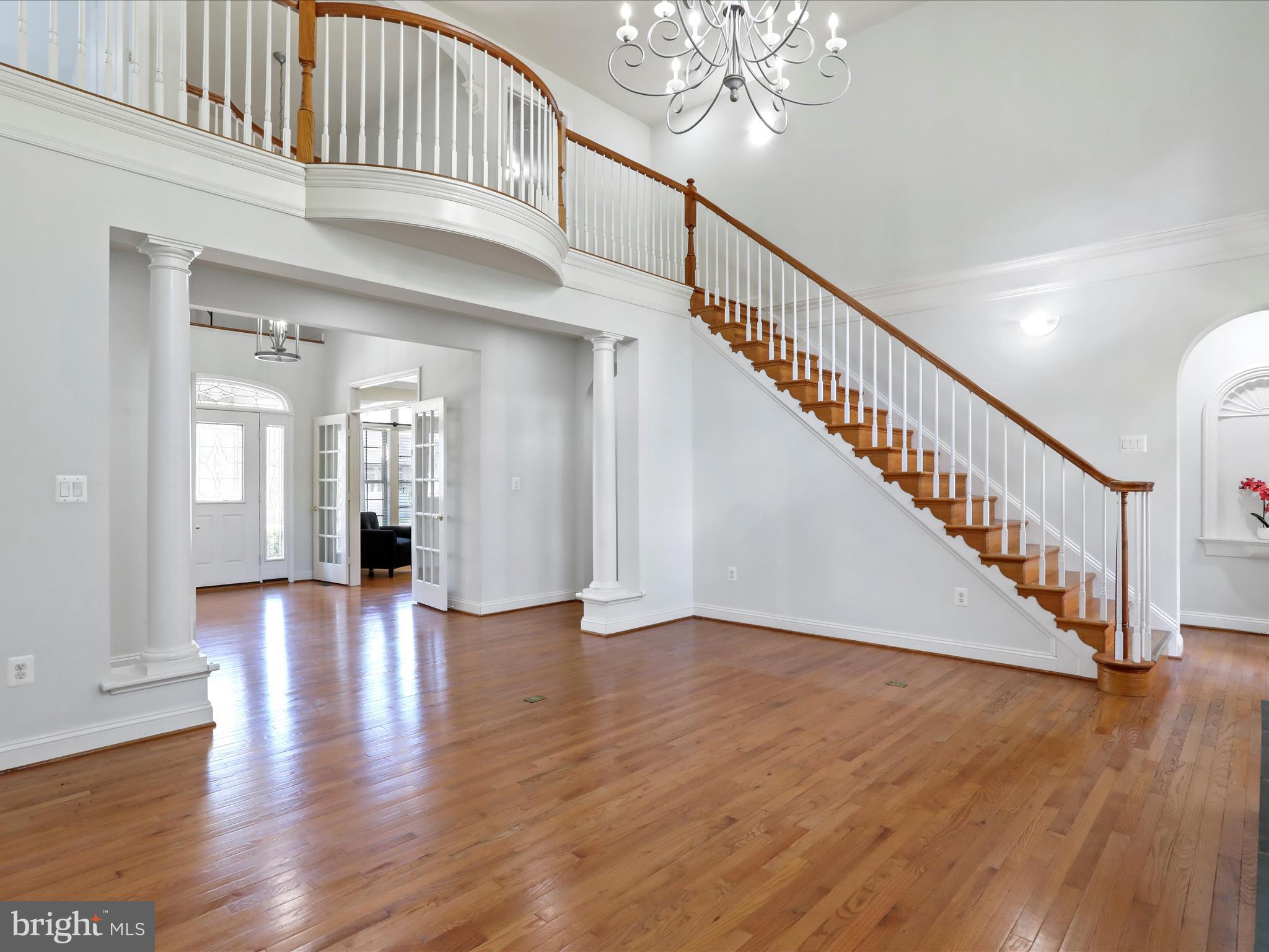 15 LAUREL HILL COURT
