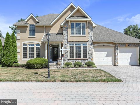 15 LAUREL HILL COURT GETTYSBURG PA 17325