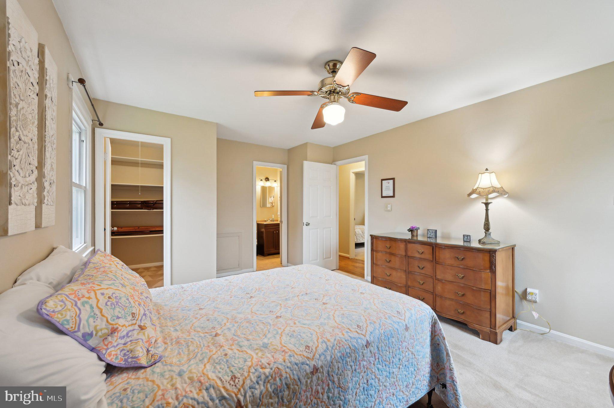 MID COUNTRY VIEW - Residential