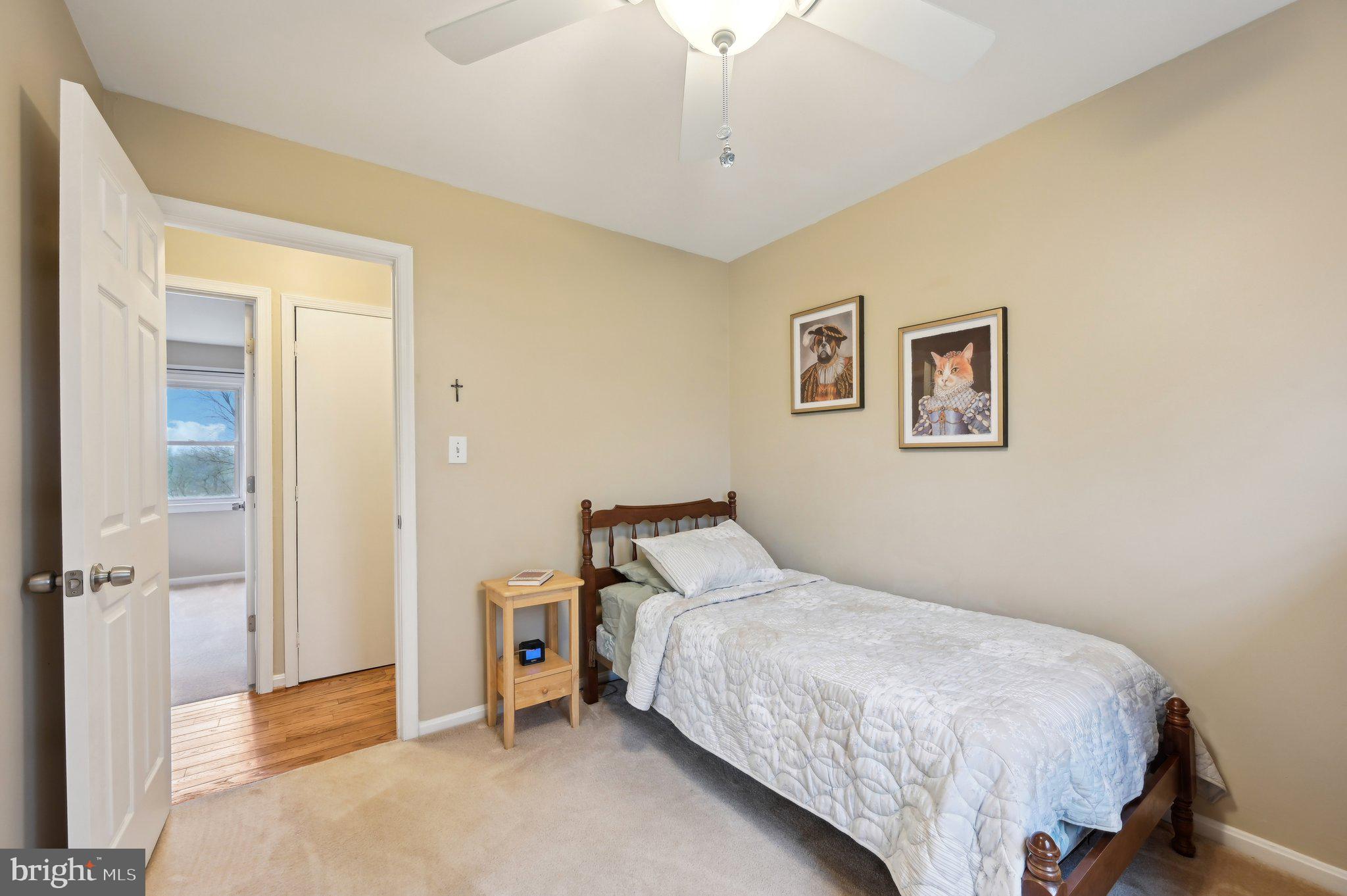 MID COUNTRY VIEW - Residential