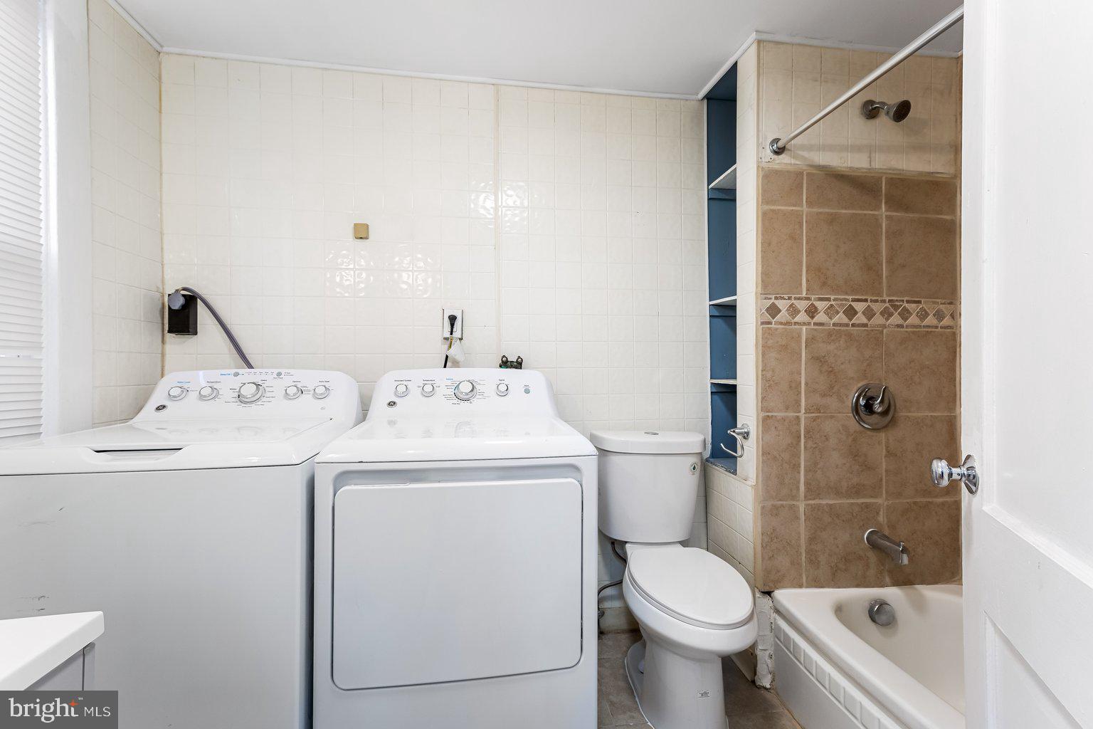 FELLS POINT HISTORIC DISTRICT - Residential Lease